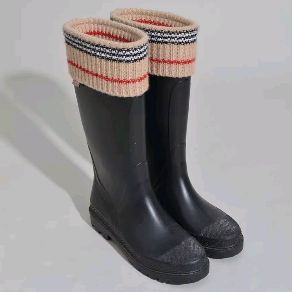 AUTHENTIC Burberry Rain Boots